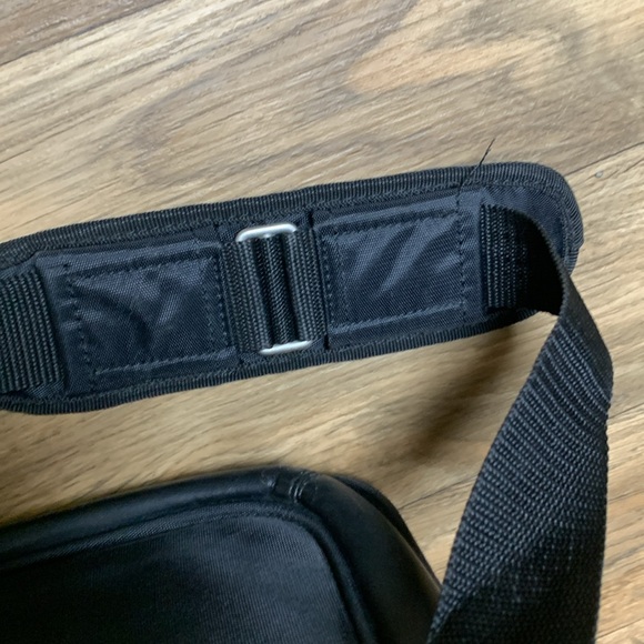 Tarsus Briefcase - Picture 12 of 12